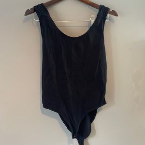 Black express bodysuit. Medium